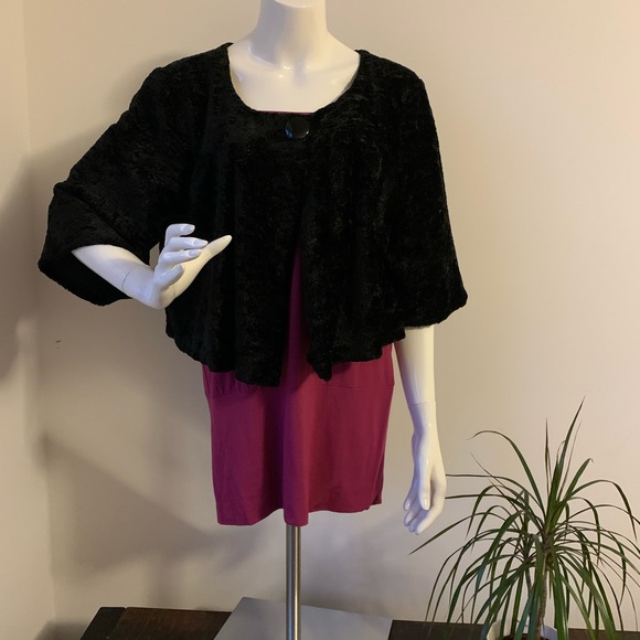 Black cover up - Picture 2 of 4